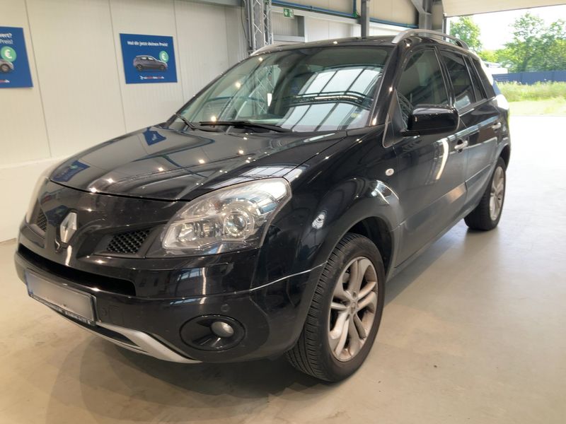 Renault Koleos 2.0 dCi — 1/8