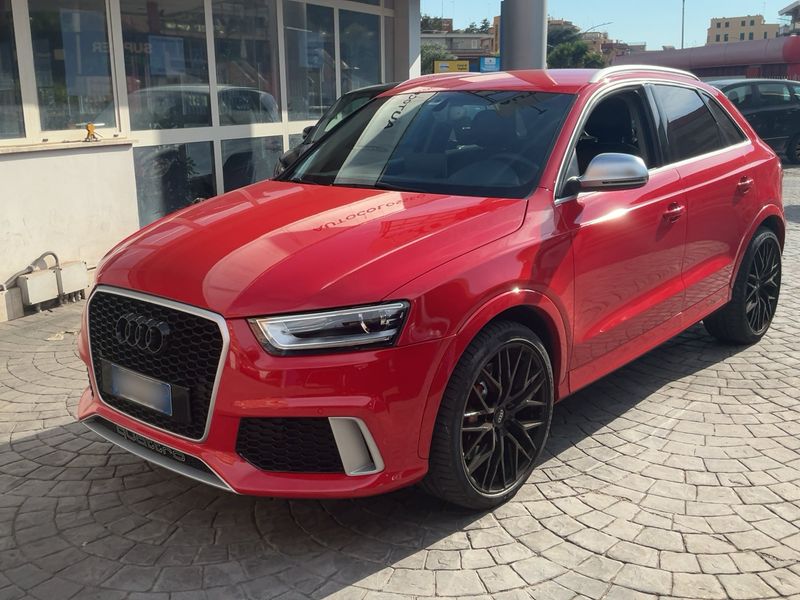 Audi RS Q3 2.5 TFSI — фото 1