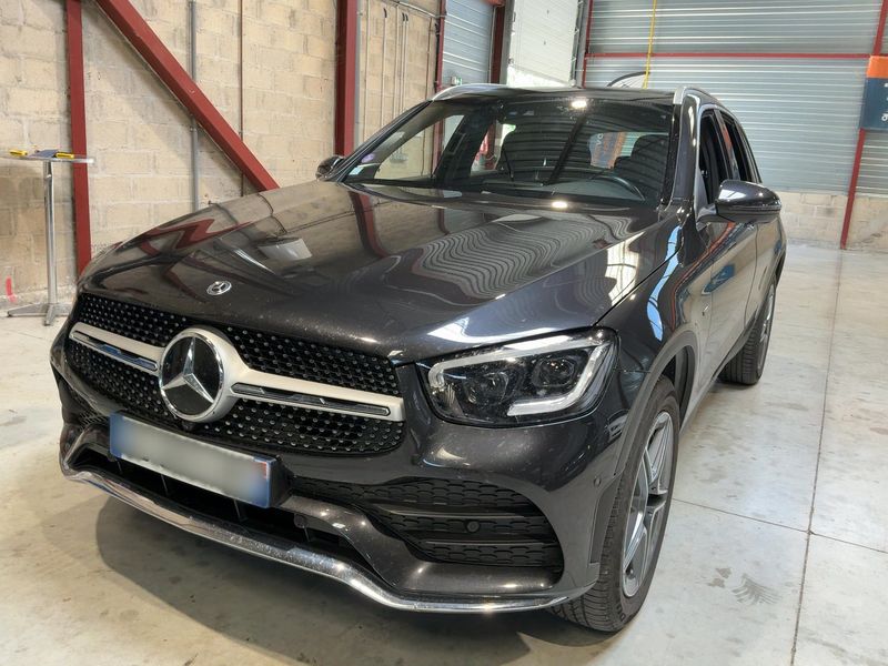 Mercedes-Benz GLC-Klasse GLC 300 de — 1/8