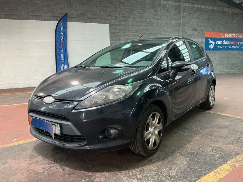 Ford Fiesta 1.4 TDCi — фото 1