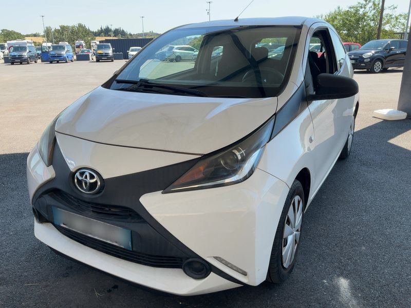 Toyota Aygo 1.0 — 1/8