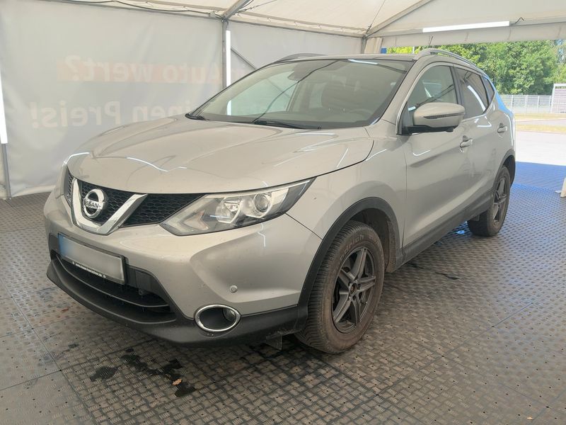 Nissan Qashqai 1.6 — 1/8