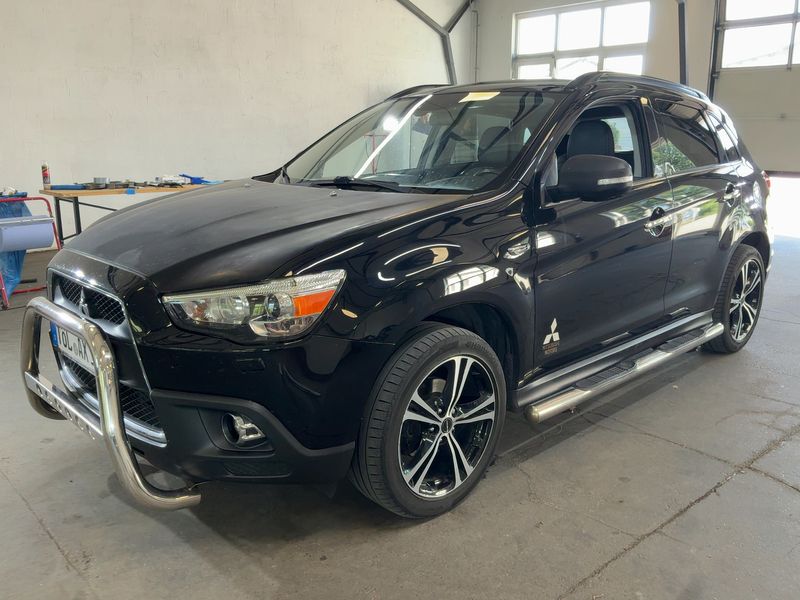 Mitsubishi ASX 1.8 DI-D — 1/8