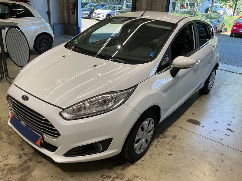 Ford Fiesta 1.0 EcoBoost — 1/8