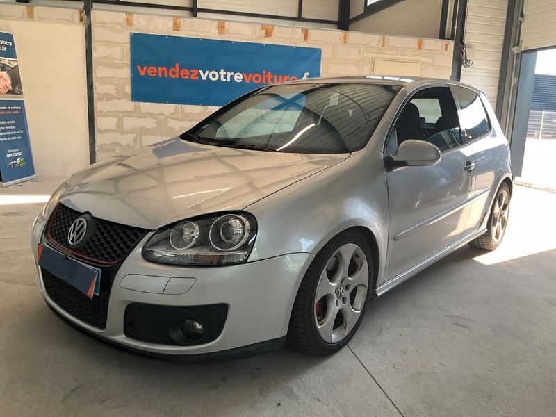 Volkswagen Golf V 2.0 TFSI — 1/8