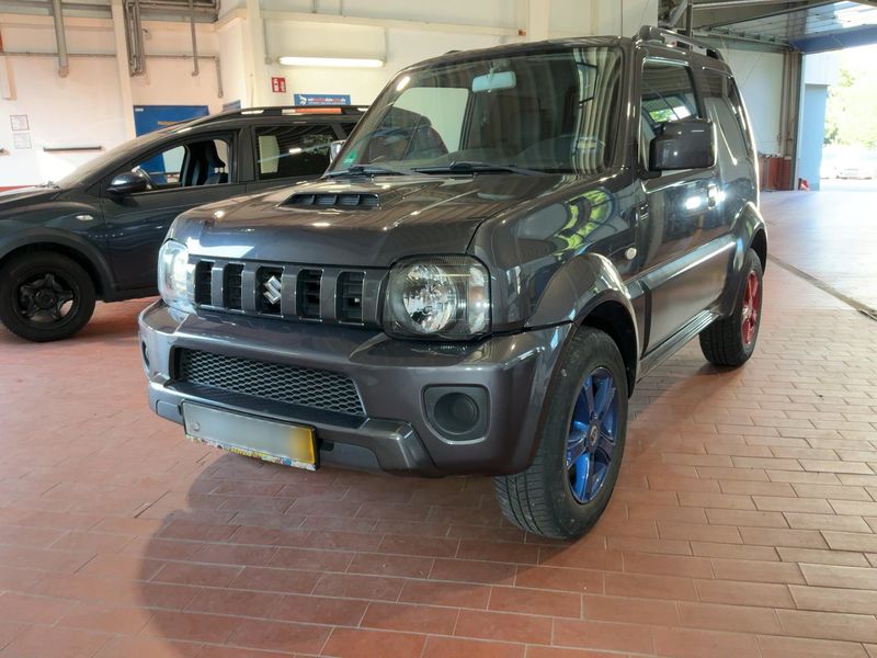 Suzuki Jimny 1.3 — фото 1