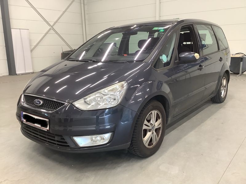 Ford Galaxy 2.0 TDCi — 1/8