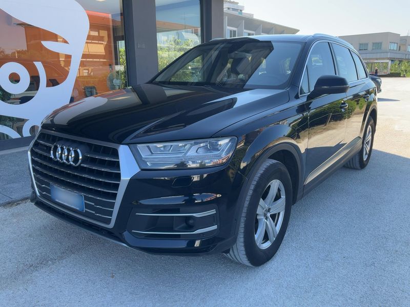 Audi Q7 3.0 V6 TDI — 1/8