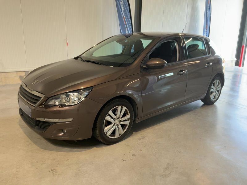 Peugeot 308 1.6 e-HDi — 1/8