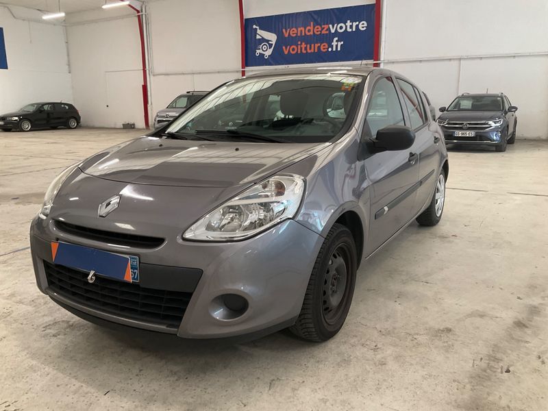 Renault Clio 1.5 dCi — 1/8