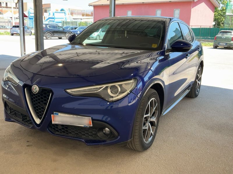 Alfa Romeo Stelvio 2.2 JTDM — 1/8