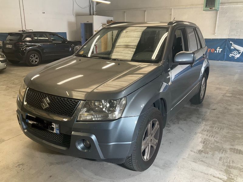 Suzuki Grand Vitara 1.9 DDiS — 1/8