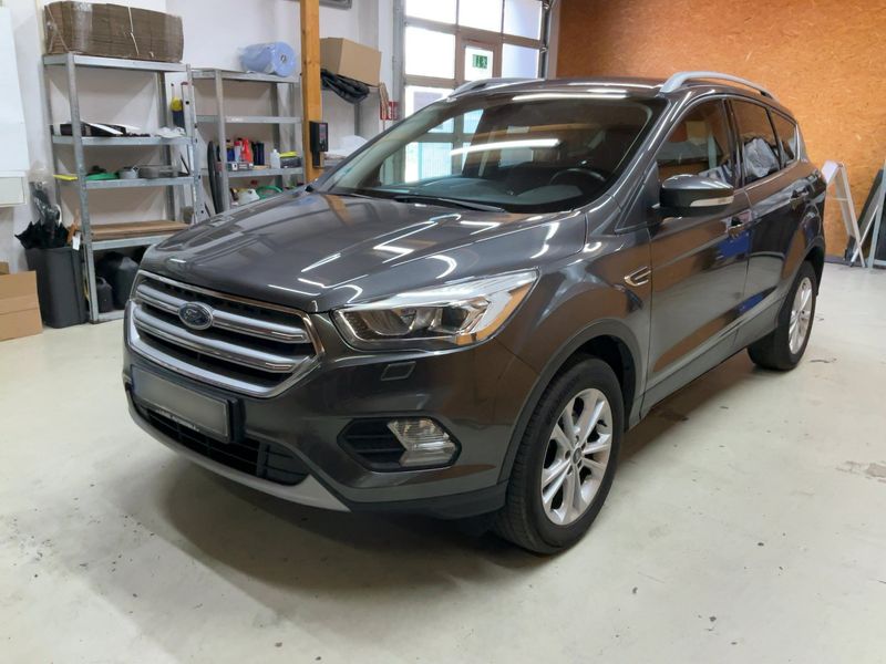 Ford Kuga 1.5 EcoBoost — 1/8