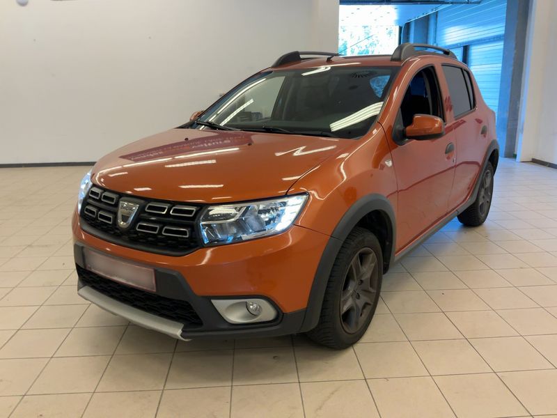 Dacia Sandero 1.5 dCi — 1/8