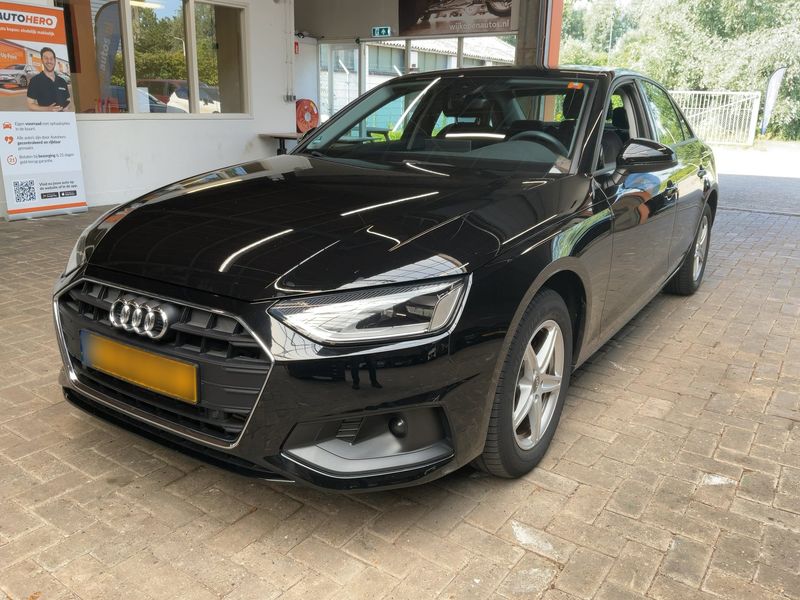 Audi A4 35 TFSI Mild-Hybrid — 1/8