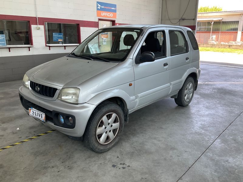 Daihatsu Terios 1.3 — 1/8