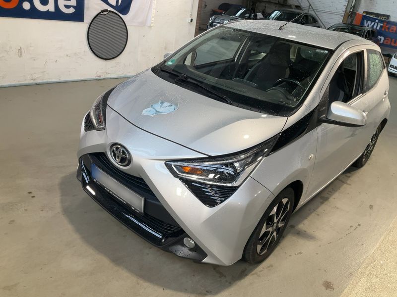 Toyota Aygo 1.0 — 1/8