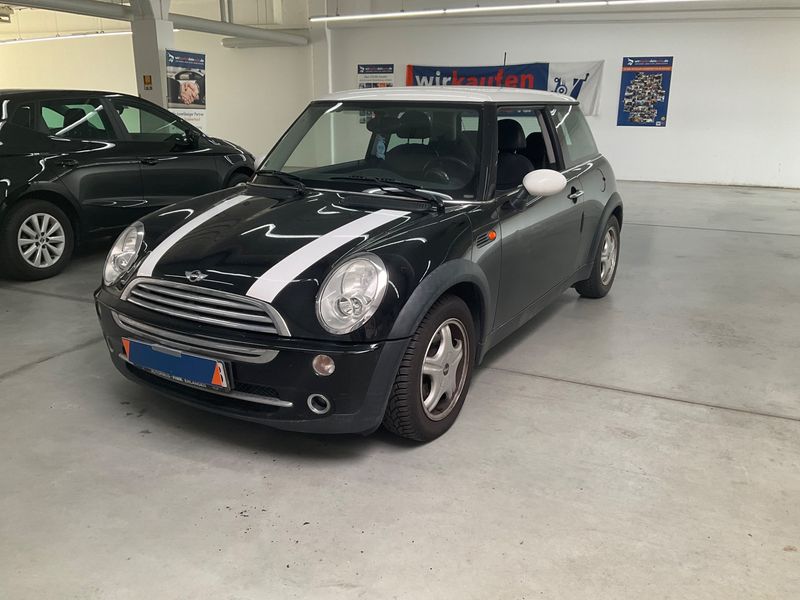 MINI MINI Cooper — 1/8