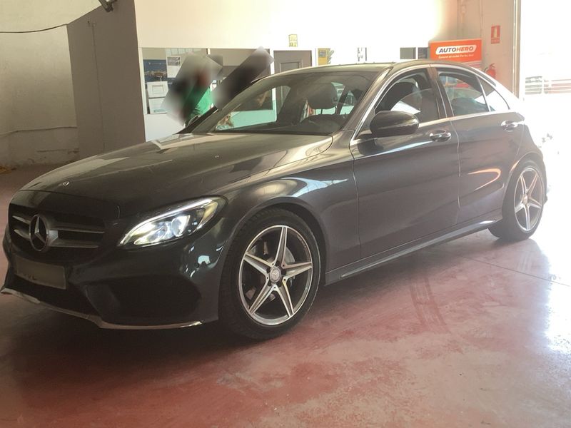 Mercedes-Benz C-Klasse C 220 d — 1/8