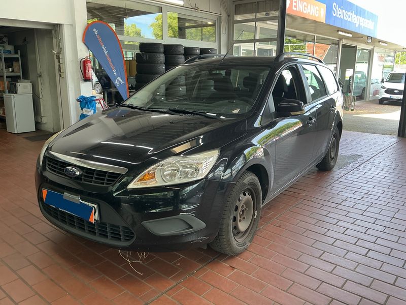 Ford Focus 1.6 TDCi — фото 1