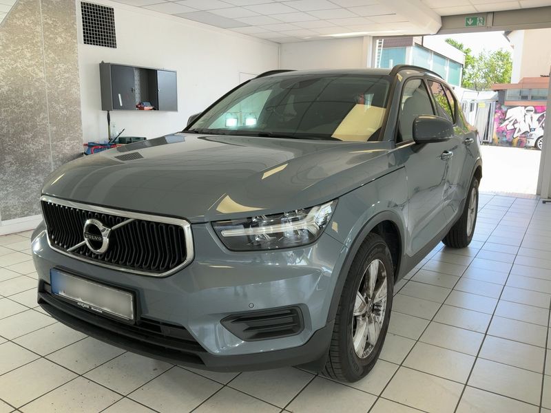 Volvo XC40 1.5 — 1/8