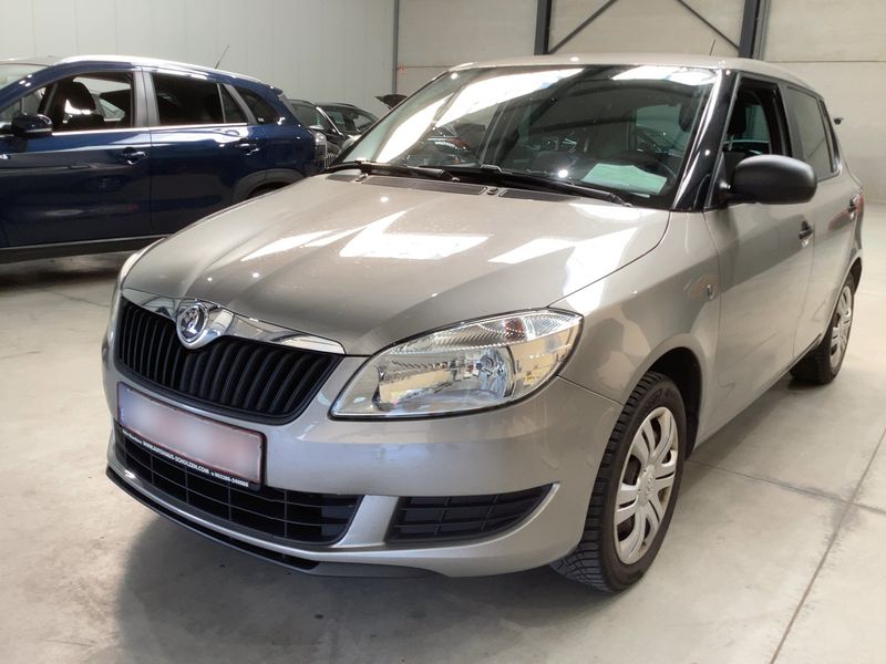 Skoda Fabia 1.2 — фото 1