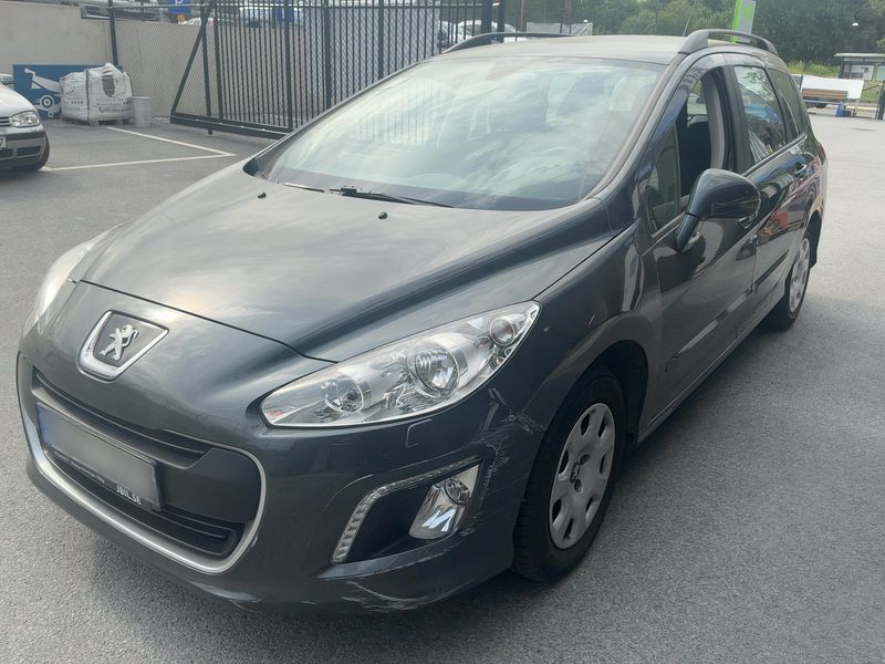 Peugeot 308 1.6 — 1/8