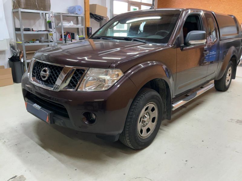 Nissan Navara Pick-up 2.5 dCi — 1/8