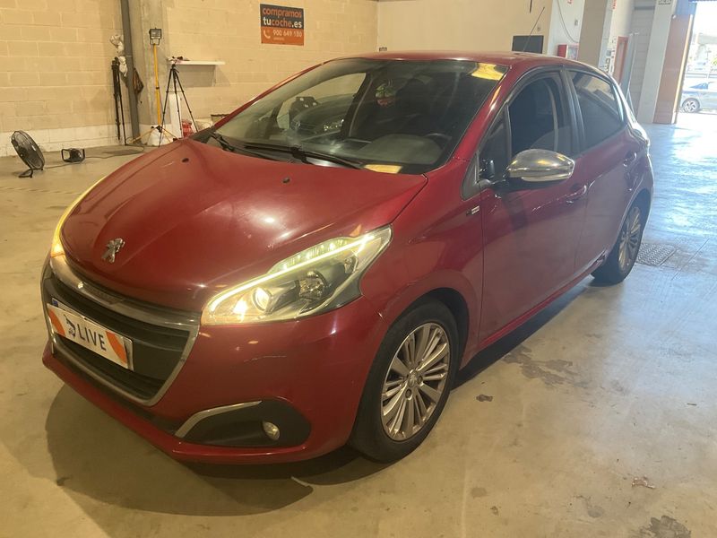 Peugeot 208 1.2 e-VTi — 1/8