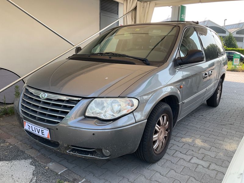 Chrysler Grand Voyager 2.8 CRD — фото 1