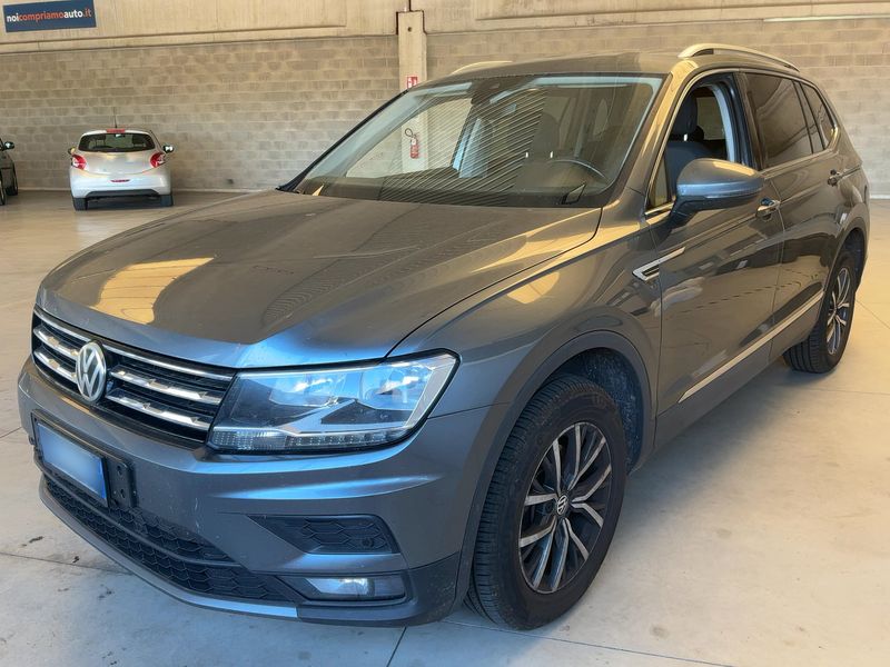 Volkswagen Tiguan Allspace 2.0 TDI — 1/8