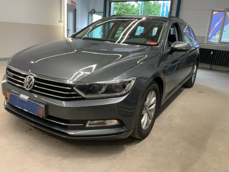 Volkswagen Passat 2.0 TDI — фото 1