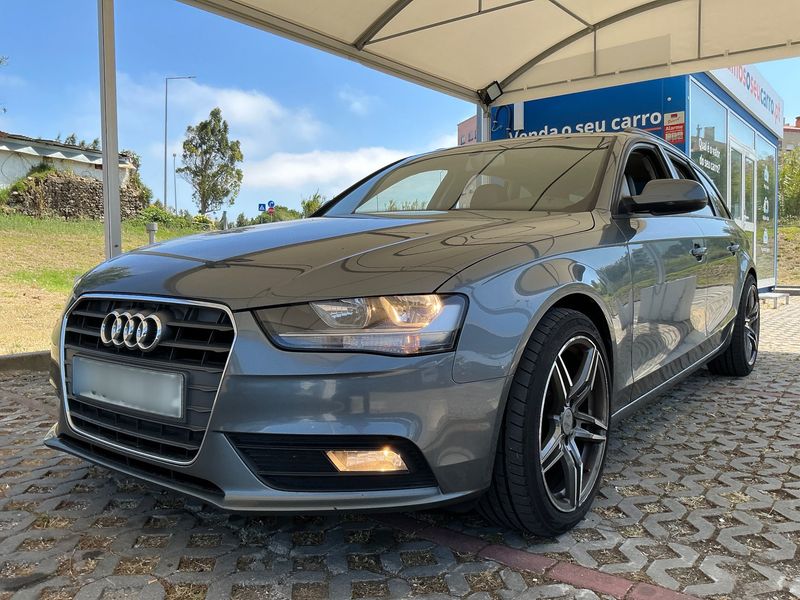 Audi A4 2.0 TDI — фото 1