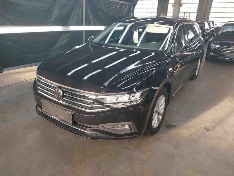 Volkswagen Passat 2.0 TDI — фото 1