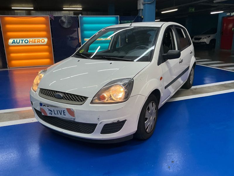 Ford Fiesta 1.4 TDCi — 1/8