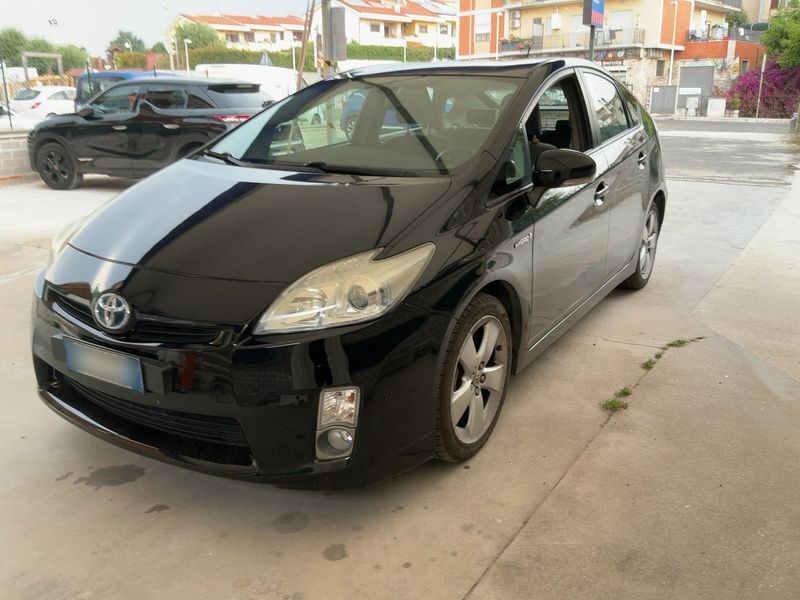 Toyota Prius 1.8 — 1/8