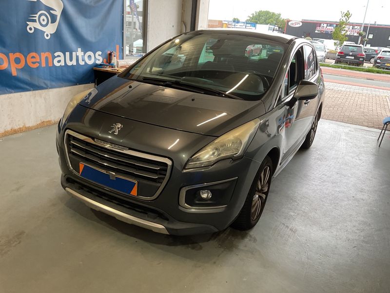 Peugeot 3008 1.6 — 1/8
