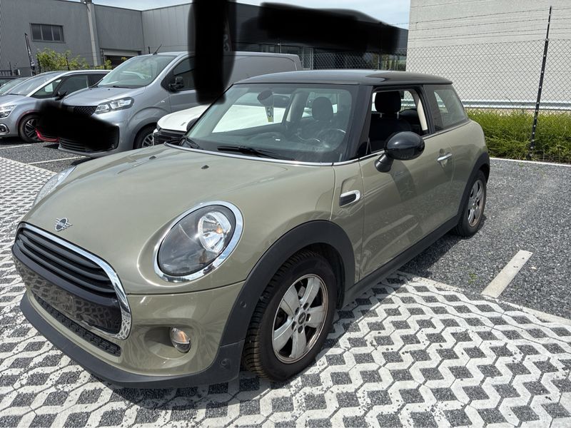 MINI MINI Cooper — 1/8