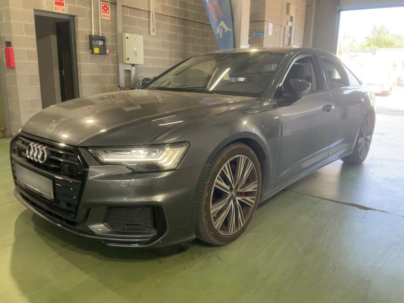 Audi A6 55 TFSIe — 1/8