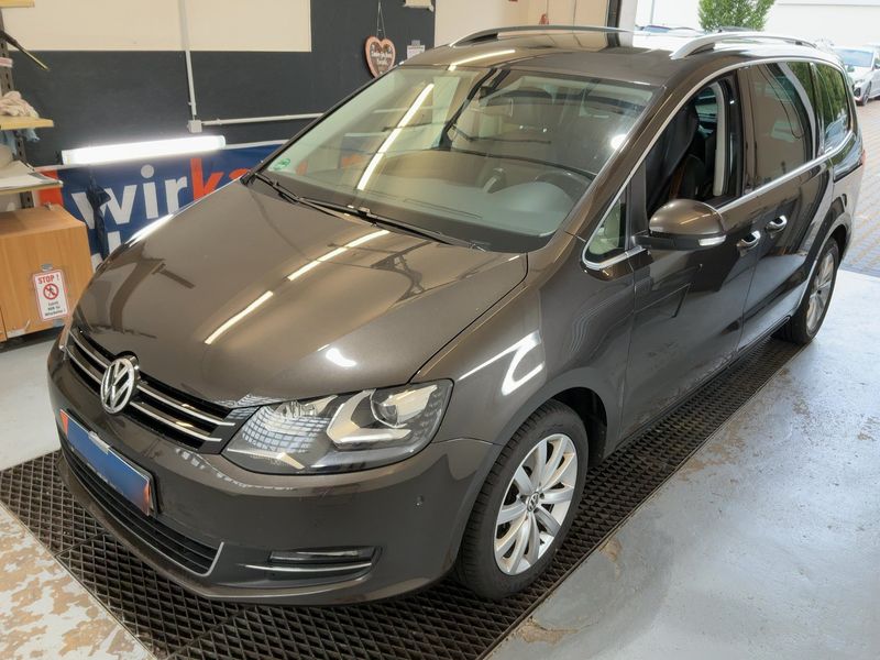 Volkswagen Sharan 2.0 TDI — 1/8