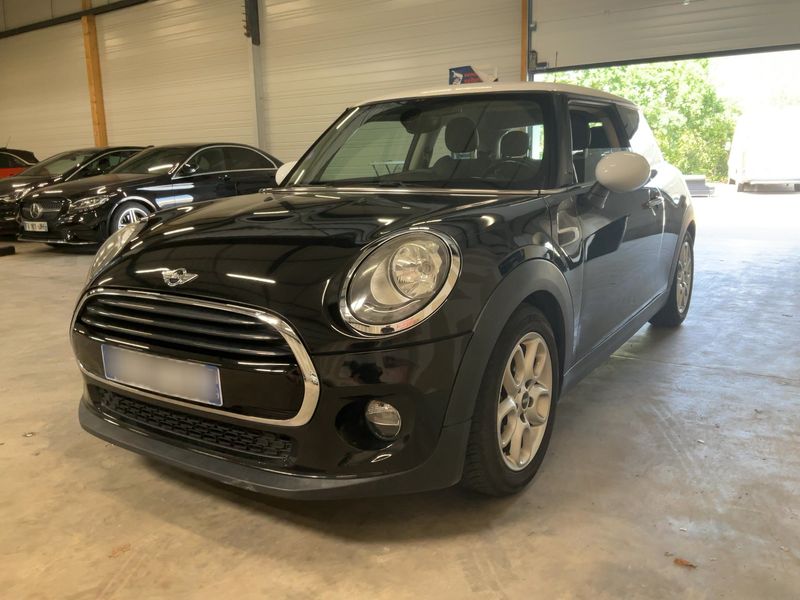 MINI MINI Cooper — 1/8