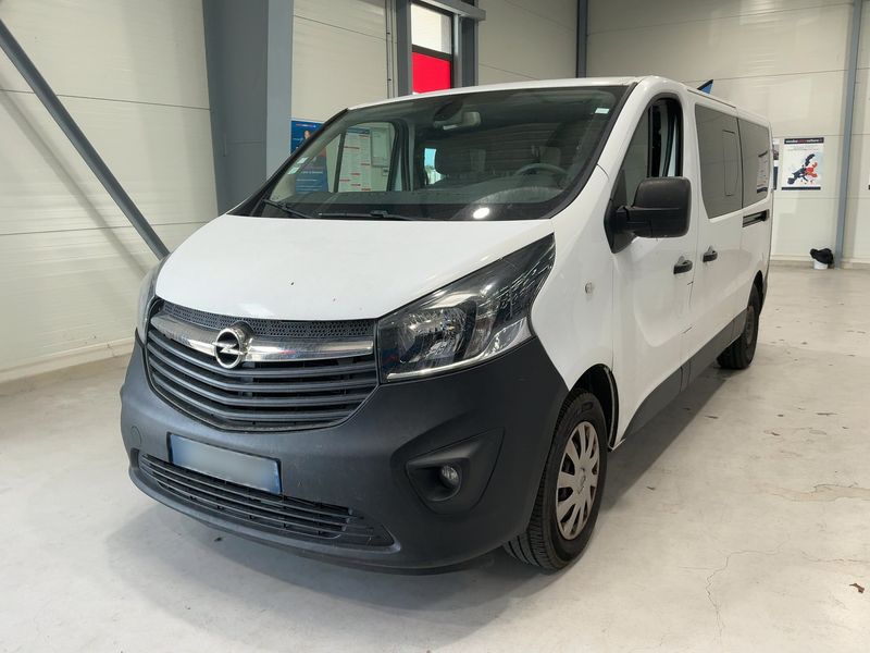 Opel Vivaro 1.6 CDTI — фото 1
