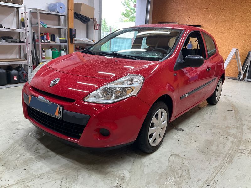 Renault Clio 1.2 — фото 1