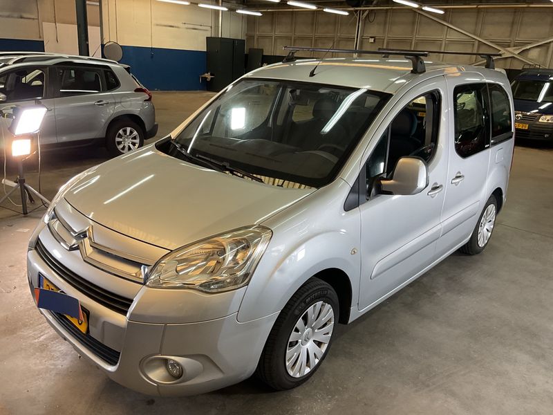Citroen Berlingo 1.6 — 1/8