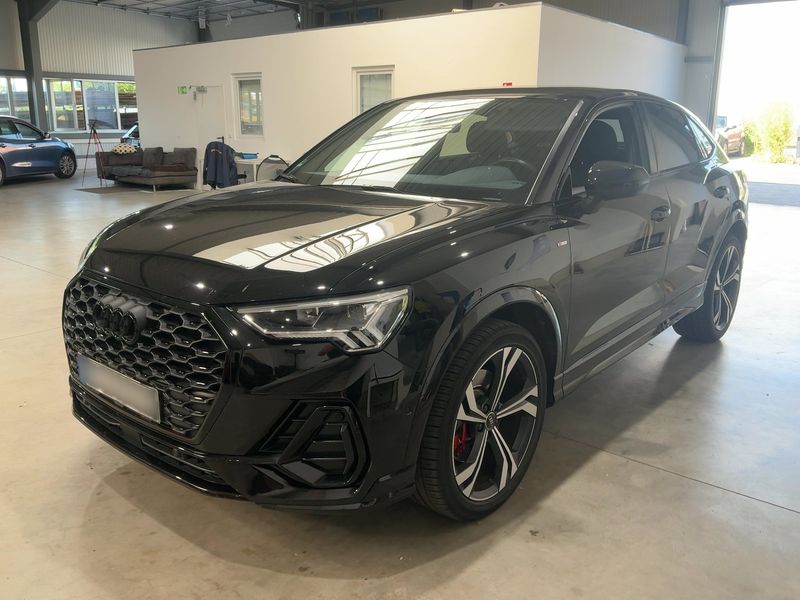 Audi Q3 Sportback 40 TFSI — 1/8