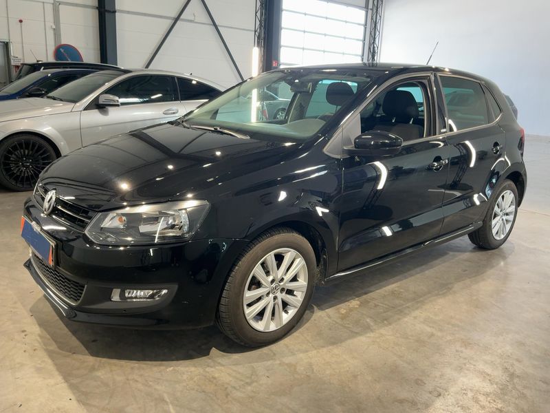 Volkswagen Polo 1.6 TDI — фото 1