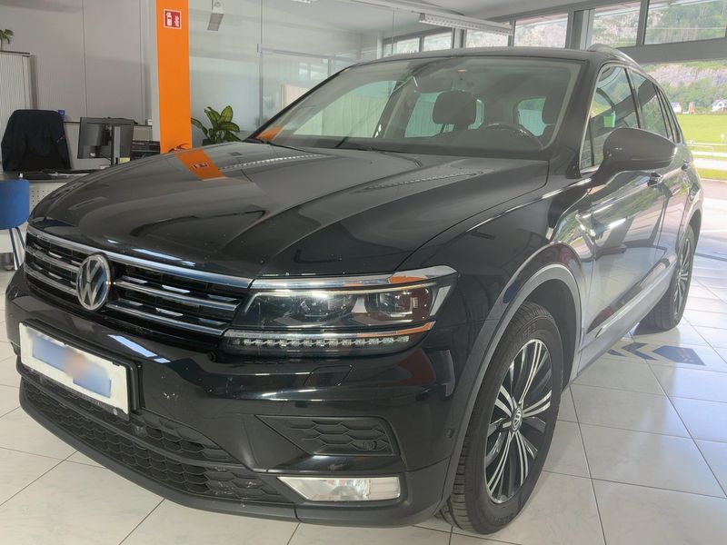 Volkswagen Tiguan 2.0 TDI — 1/8