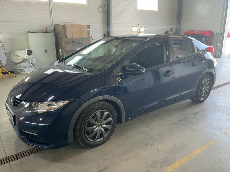 Honda Civic 1.6 DTEC — 1/8