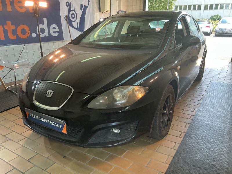 Seat Leon 1.6 TDI — фото 1
