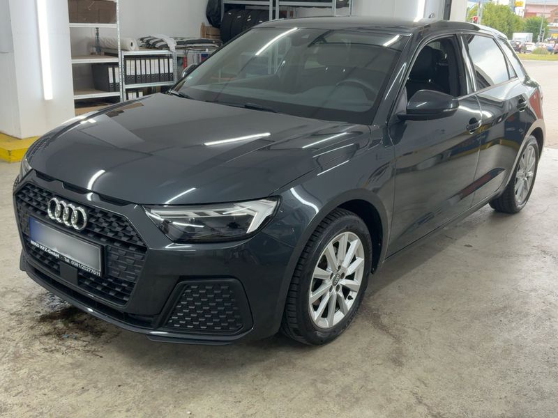 Audi A1 Sportback 30 TFSI — фото 1